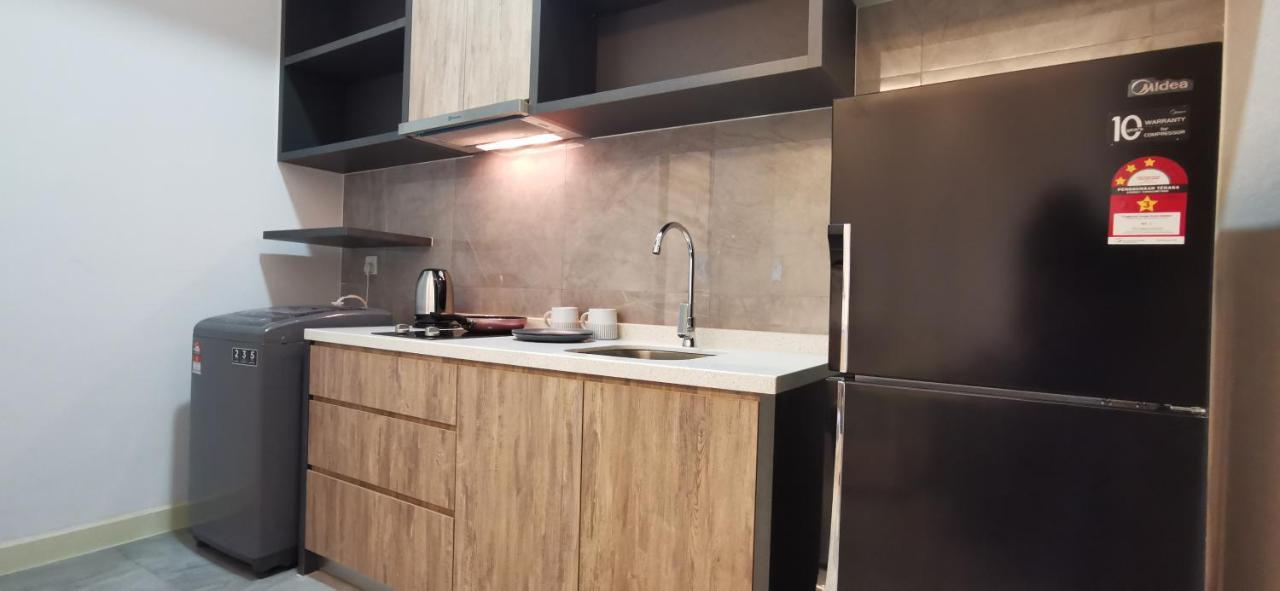 Mykey Imperio B-24-31 Melaka City Екстериор снимка